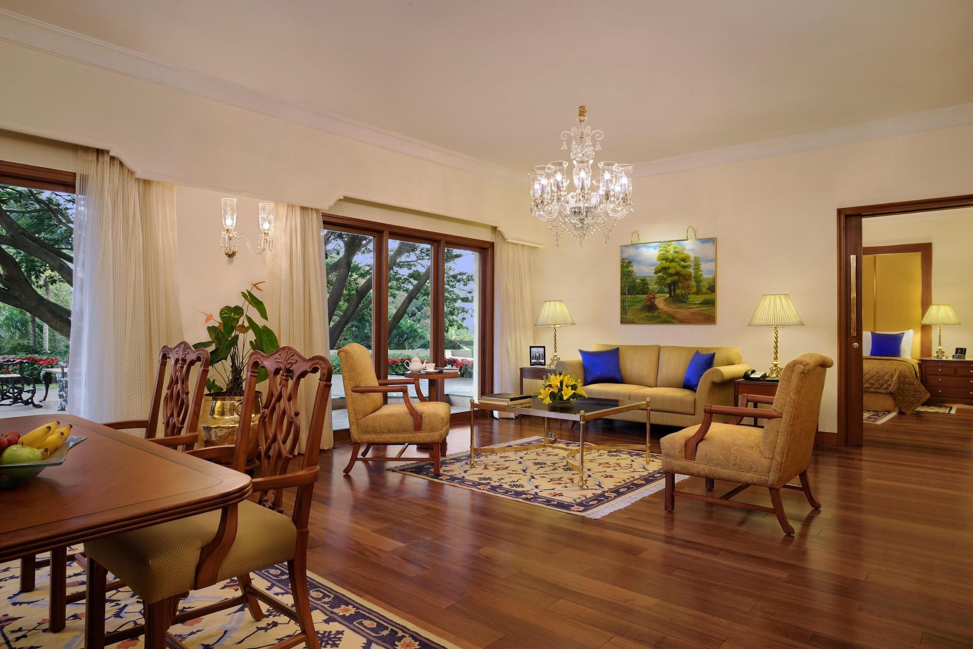 The Oberoi Bengaluru Hotel Bagian luar foto A suite at the Taj Bengal